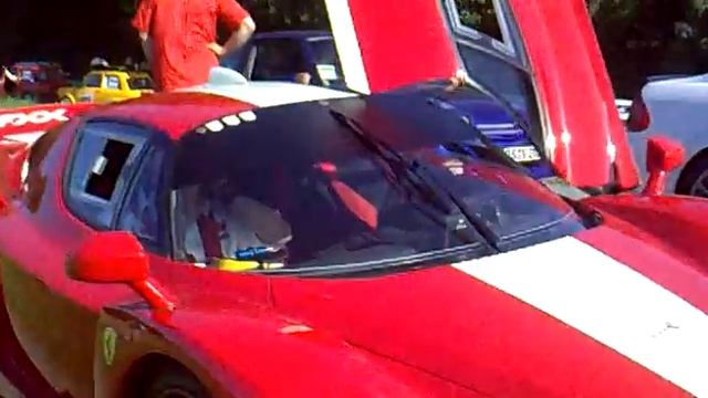 Ferrari Enzo Fxx + CLK AMG Black series смотреть онлайн