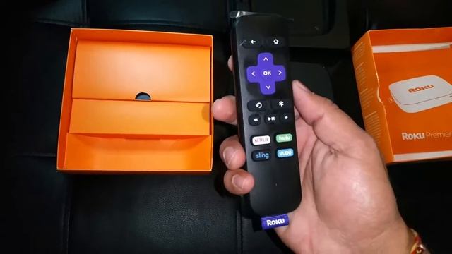 Official Unboxing of Roku Premiere 4K UHD смотреть онлайн