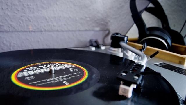 Потрясающая красивая музыка в стиле Регги (Reggae) смотреть онлайн