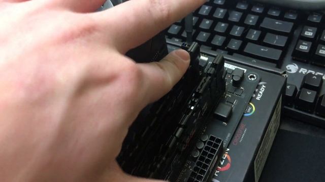 Highschools RTX 2070 Gaming Build смотреть онлайн