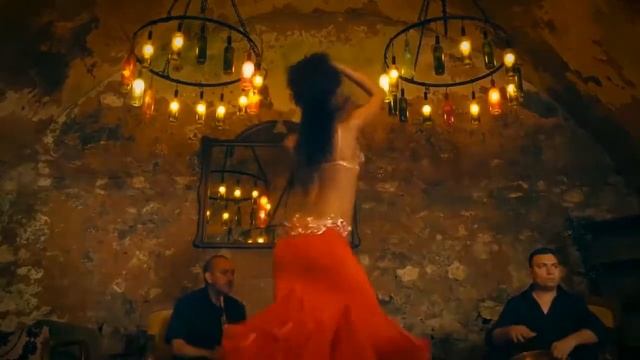 Didem Kinali смотреть онлайн
