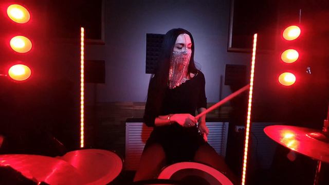 The Pussycat Dolls - Buttons | Алёна Крюкова | Drum cover смотреть онлайн