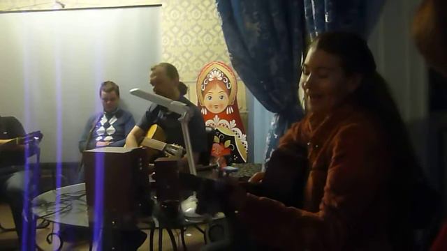 Наталья Надолинская исполняет песню  Кабы , автор Марат   Тамаев