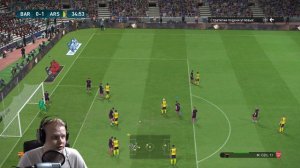 ПЕРВЫЙ РАЗ ИГРАЮ в PES 2017 | Pro Evolution Soccer 17