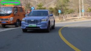 Geely Monjaro Hi-P с подключаемым гибридом проедет 200 км, не запуская мотора.