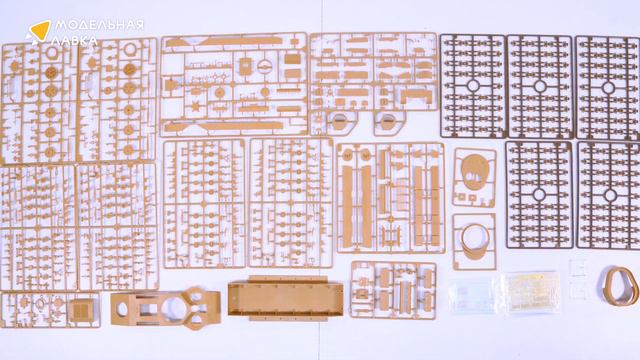 Распаковка сборной модели Танк Soviet T-28E Medium Tank от производителя Hobby Boss. смотреть онлайн