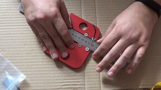 Измерительный угольник, почти Woodpeckers. У меня уже есть. А у Вас? смотреть онлайн