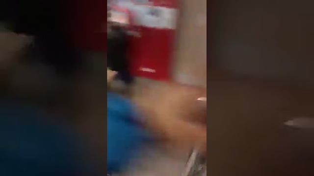 Способ как бесплатно поесть в KFS🍔🍴🍶