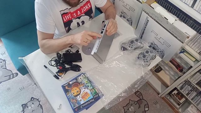 Sony Sony PS2 Slim полная комплектация вместе с играми на Авито