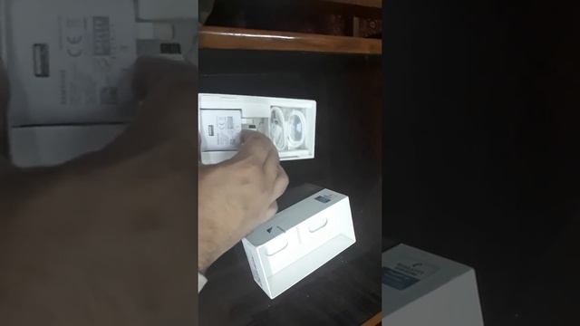 Samsung Galaxy A50 (2019) 6GB/128GB White Unboxing смотреть онлайн