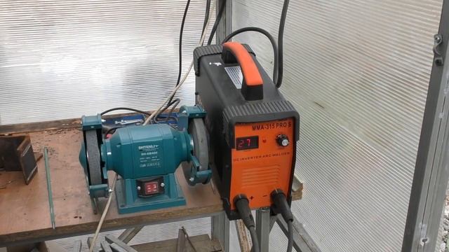 ВЫБИРАЕМ ЛУЧШИЙ СВАРОЧНЫЙ АППАРАТ ММА. ТЕСТ СВАРОК РАЗНЫХ МОЩНОСТЕЙ смотреть онлайн