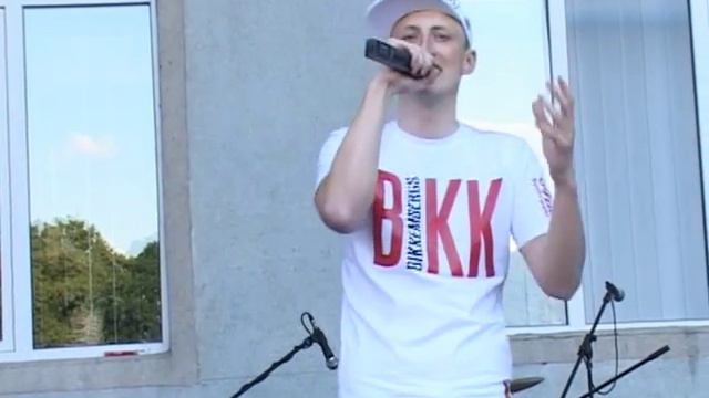 Krys-Mc - Романтика улиц (рэп лирика, выступление на День Семьи в Коростышеве) смотреть онлайн