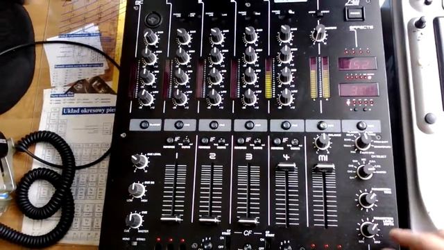 Reloop RMX 40 BF DSP prezentacja #2 (efektor) смотреть онлайн