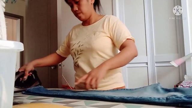 Ironing jeans/pants step by step||tips for the first timer|#iron #ironing #pants #how toiron смотреть онлайн