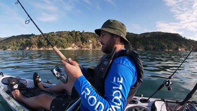 NZ Kayak Fishing - Softbaiting the Shallows !!!! смотреть онлайн