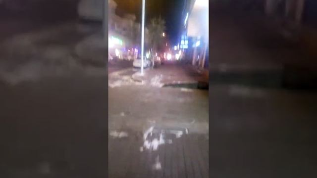 Прогулка по г.Хэйхэ Китай (а вот мопед) #8 смотреть онлайн