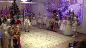 Новый год 7 средняя группа ( 1 часть).