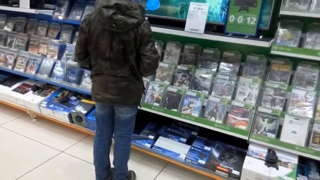 Когда родители не купили PS4.А он не любил сдаваться. смотреть онлайн