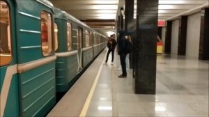 Перегонка электропоезда  81-717/714.5/717.5М станция метро Каширская