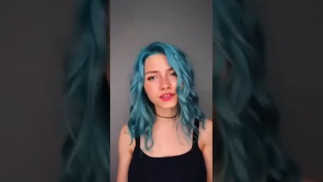 Саша Капустина поёт в сторис #2 смотреть онлайн