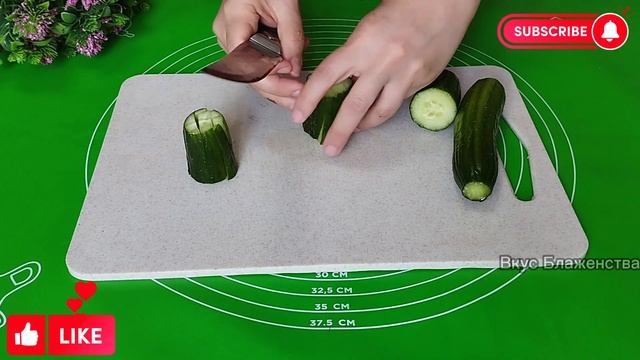 Вкусный салат для всей семьи. Салат на скорую руку. смотреть онлайн