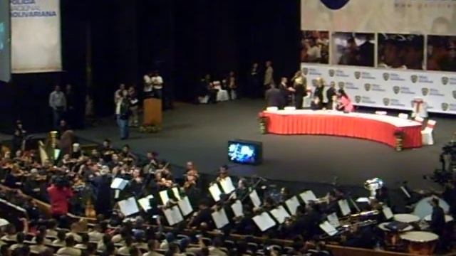 Orquesta Sinfónica de Venezuela - Alma Llanera смотреть онлайн