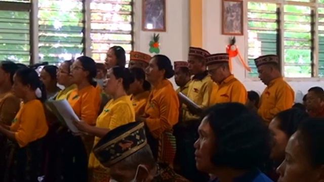 KYRIE ELEISON || P. Piet Pedo Neo, SVD|| Paduan Suara BRAHMA смотреть онлайн