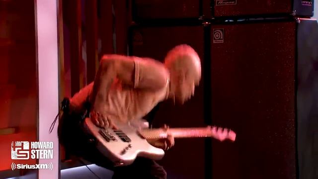Red Hot Chili Peppers “Give It Away” Live on the Stern Show 2022.mp4 смотреть онлайн