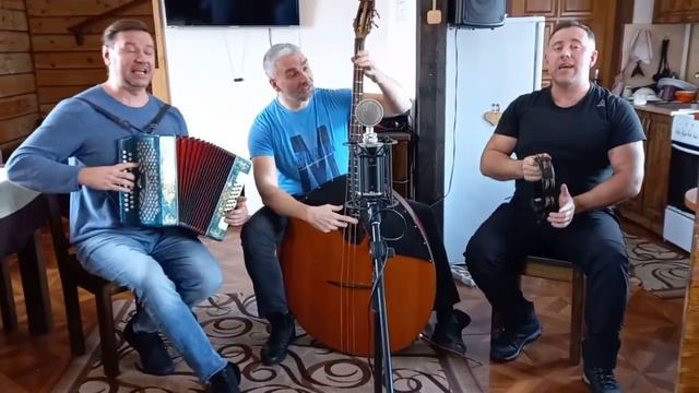 Парни из Сибири поют задорные 🔥 Частушки под гармонь! смотреть онлайн
