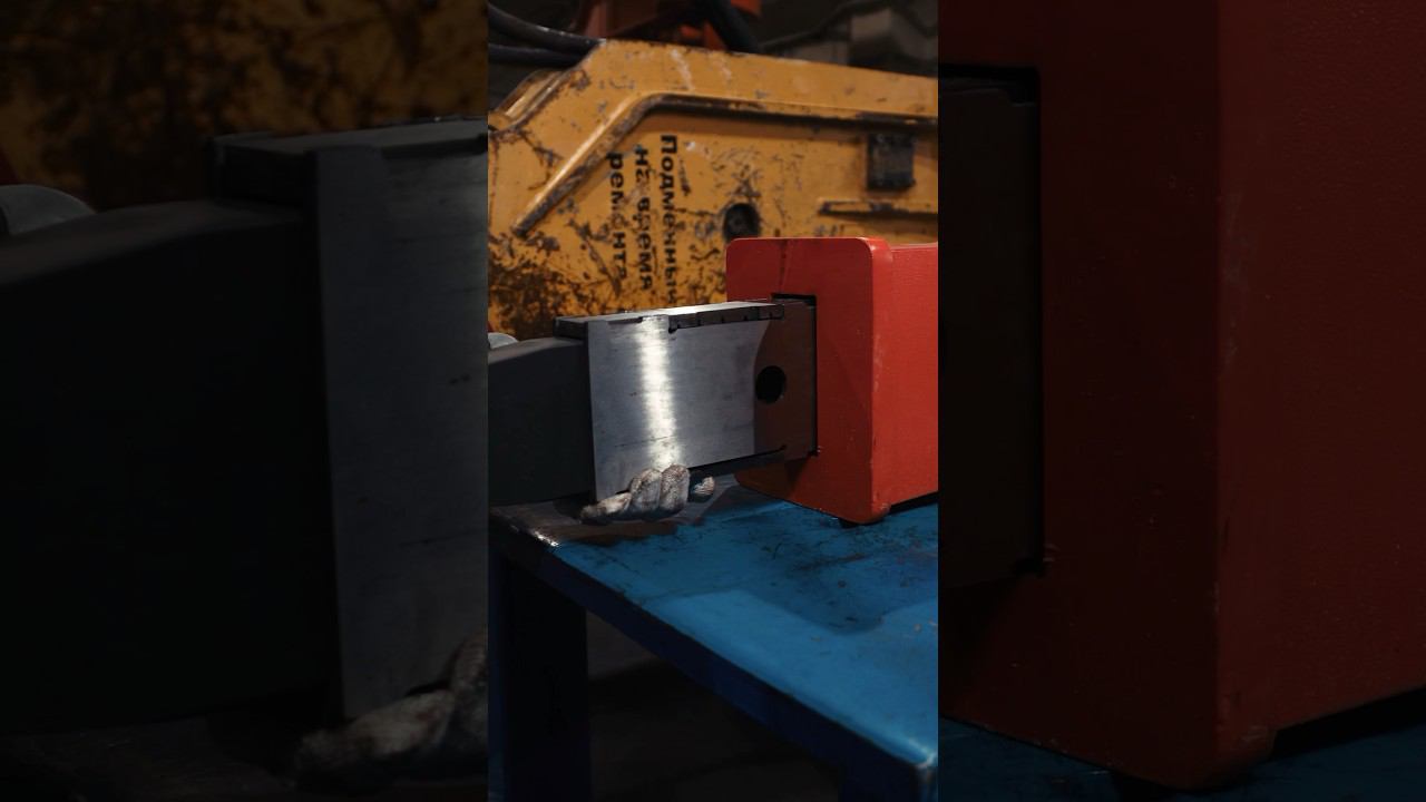 Замена рабочего инструмента на гидрорыхлителе impulse evolution #спецтехника #экскаватор #демонтаж смотреть онлайн