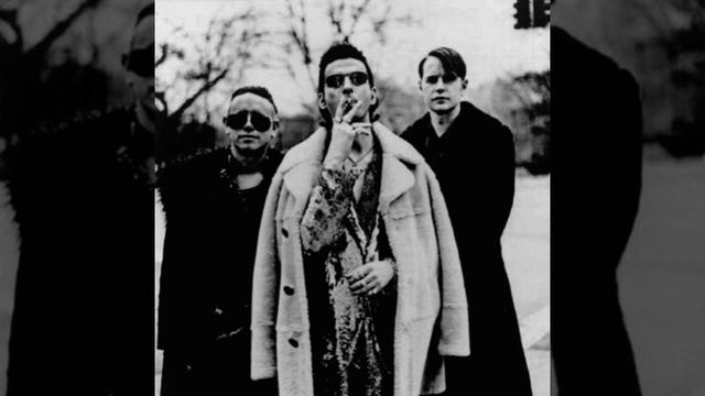 Depeche Mode - It's No Good (Orchestral Remix) смотреть онлайн