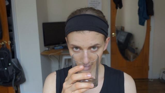 HOW I CLEAN MY PIERCINGS | PIERCING AFTERCARE смотреть онлайн