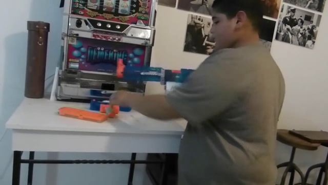 Nerf War: Mob Boss Attack смотреть онлайн