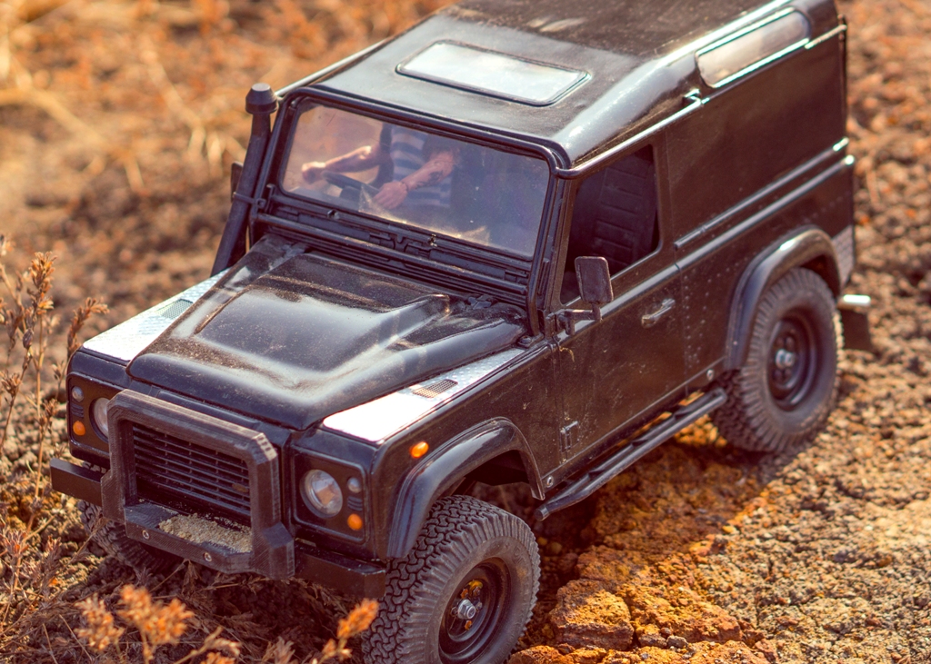 Радиоуправляемые внедорожники 4x4 - Traxxas TRX4, RC4WD Gelander Defender