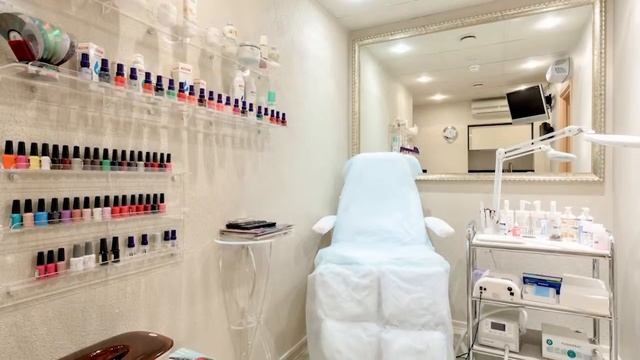 Салон красоты:  Beverly Hills