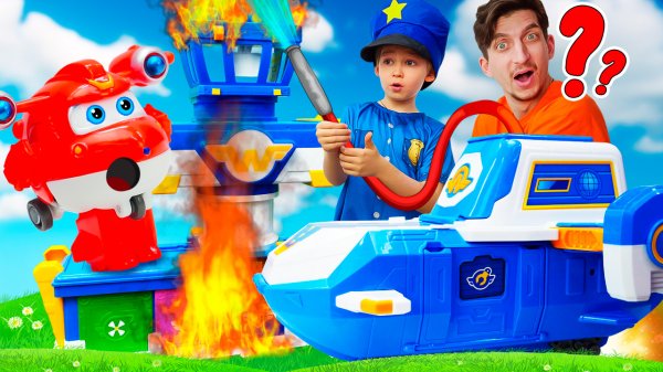 Супер Крылья. Игрушки из мультика про самолетики и машинки. Большой мировой самолет Супер Крыльев