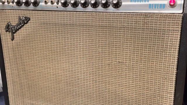 70's Fender Vibrolux Reverb w/Eastman el rey 4 - Solo Jazz guitar смотреть онлайн