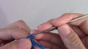 Красивое украшение с бусинами крючком