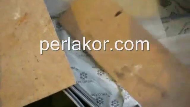 Ремонт чемодана. Ремонт поврежденного корпуса. смотреть онлайн