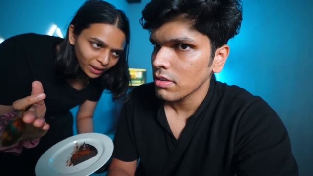 I Hid in THE THUGESH SHOW смотреть онлайн