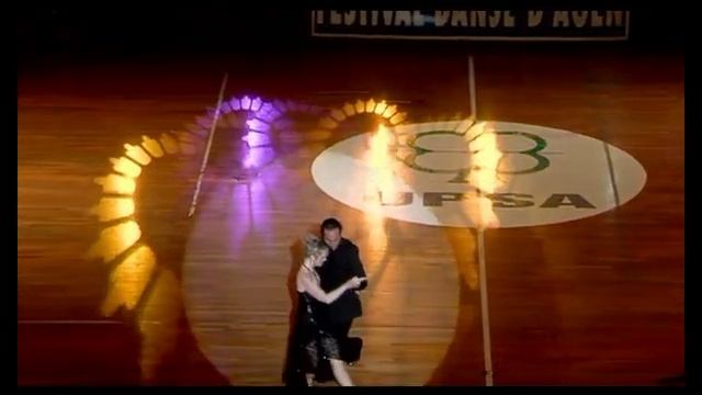 TANGO ARGENTIN - David & Catherine - Festival Danse Agen 2009 - Ave Maria смотреть онлайн