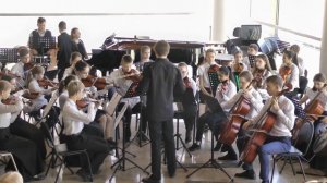 Г.Свиридов. Маленький триптих (ч.3). Исп. оркестр ДМШ им. А.К. Глазунова