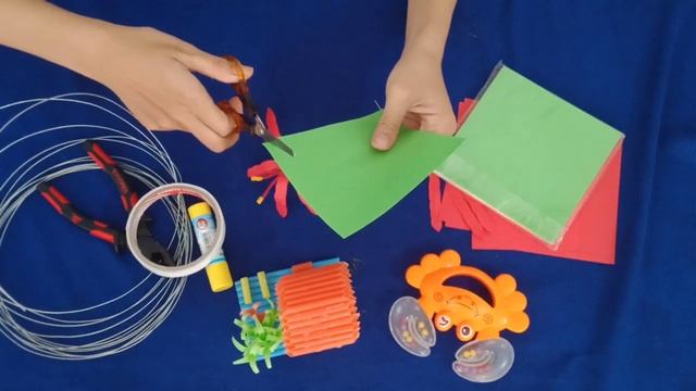 используйте пластиковую крышку от бутылки в качестве модели, чтобы нарисовать круг - Lam le van смотреть онлайн