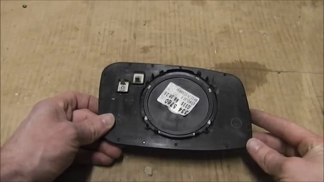 Side Mirror Glass Removal / Replacement on a Volvo S40 V40 смотреть онлайн