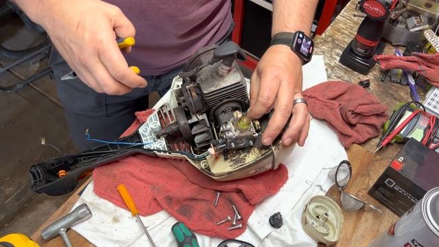 FUNNY! Stihl FS70R kill switch doesn’t work and the engine doesn’t run right. смотреть онлайн