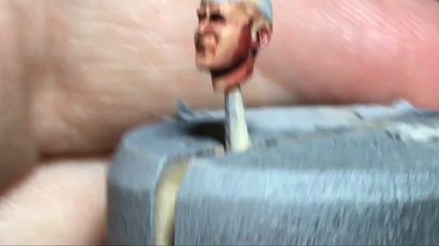 КАК ПОКРАСИТЬ ФИГУРУ 1\35 МАСЛЯНЫМИ КРАСКАМИ смотреть онлайн