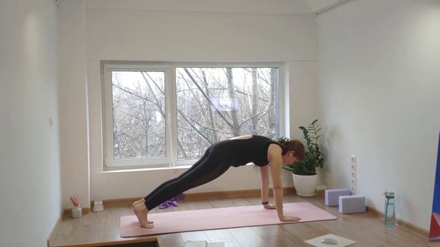 Утренняя практика на активацию всего тела. Балансы стоя. Запись эфира. смотреть онлайн