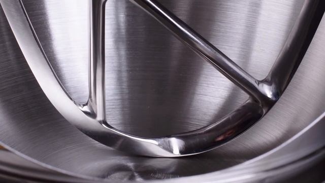 Titanium Chef Baker | Jak nejlépe využít obě mísy? | CZ смотреть онлайн