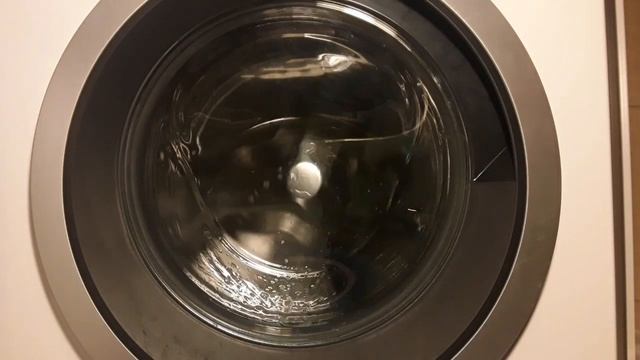 BOSCH Serie 6 EcoSilence Drive - Syntetyki 30°C смотреть онлайн