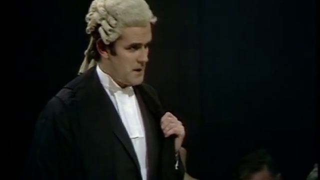 Monty Python - Pythons on John Cleese смотреть онлайн